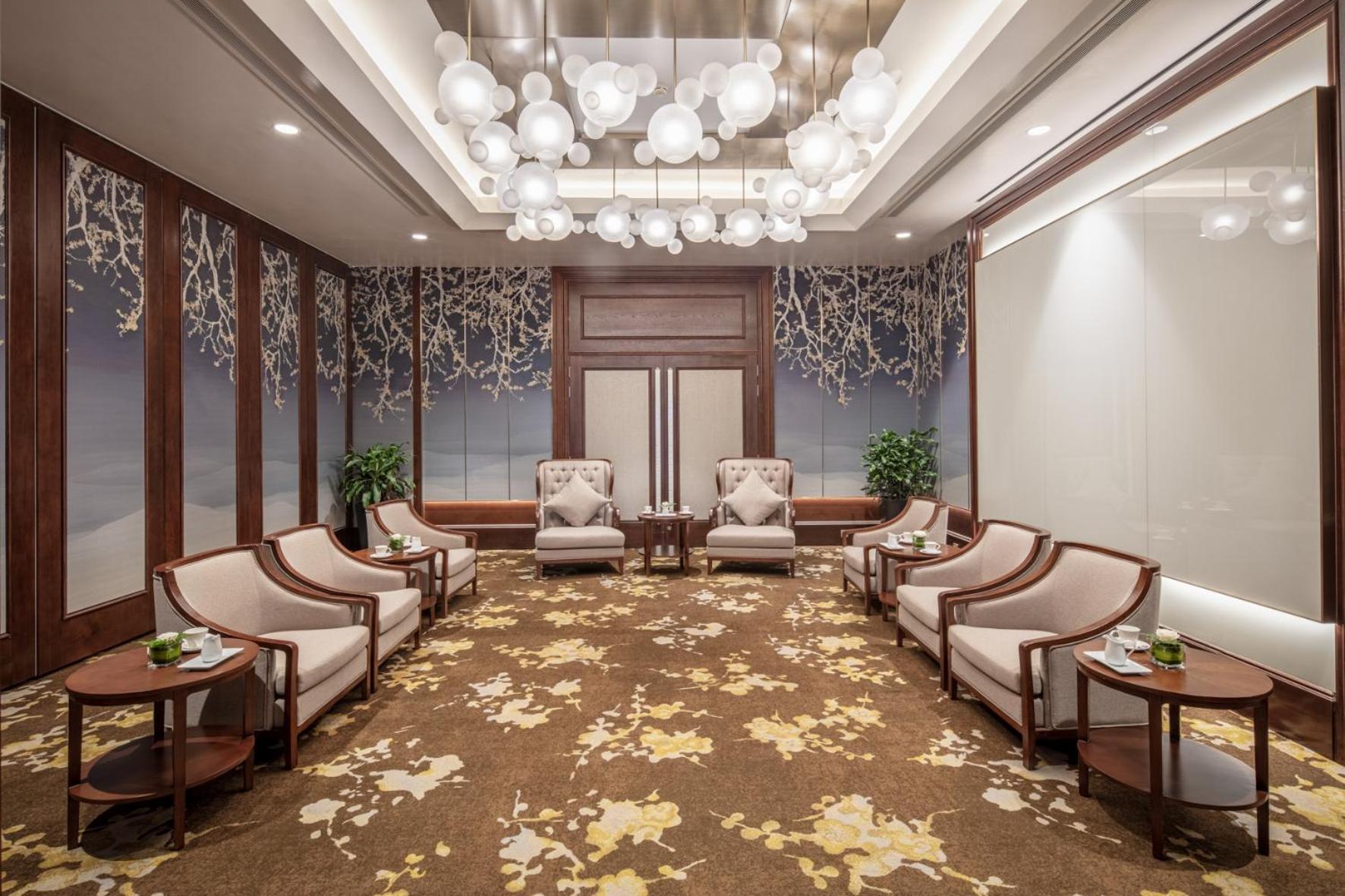 Melia Hanoi Dış mekan fotoğraf The interior of the lounge